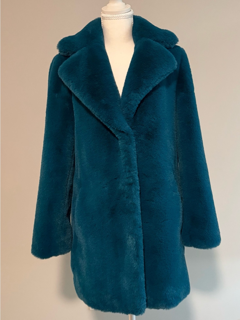 DONNA SALYERS Teal Faux Fur Super Soft Coat XS